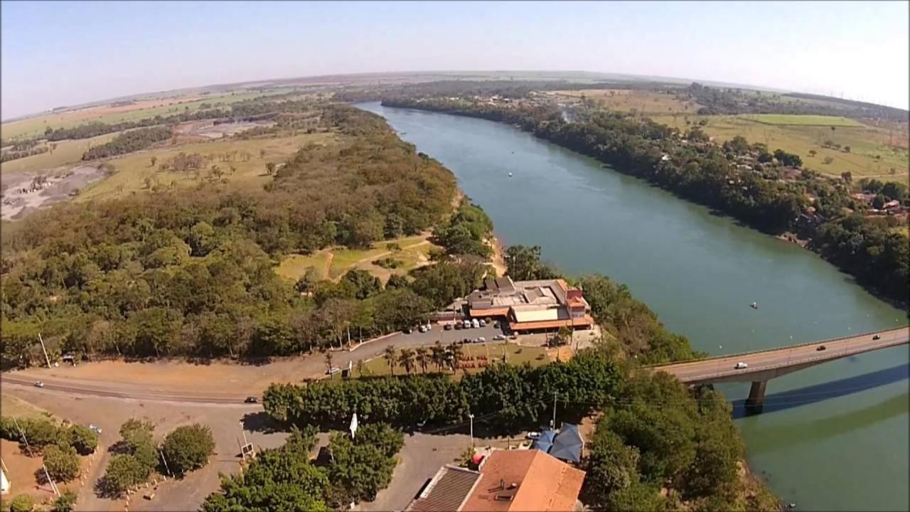 Hotel Rio Grande Fronteira エクステリア 写真